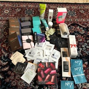 BN Cool makeup bundle